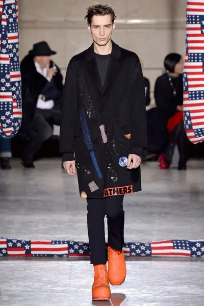 Look 2
